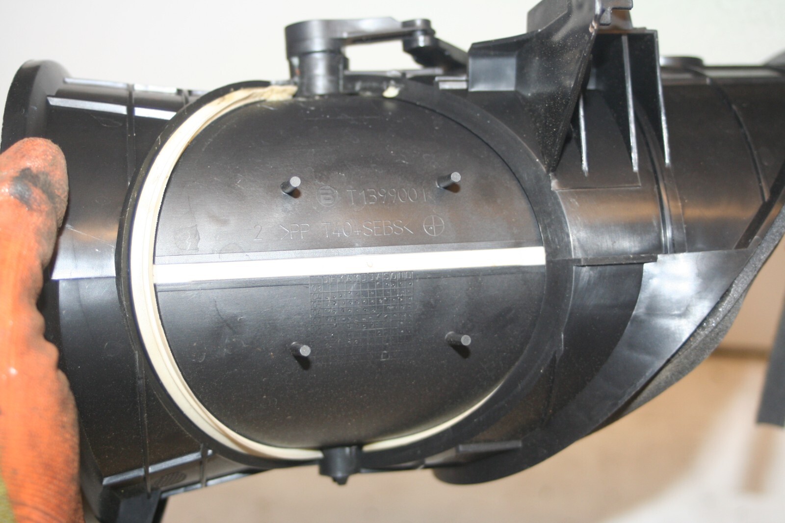 2010 CITROEN DS3. HEATER DUCT PIPE RECIRCULATION BLOWER - Image 5
