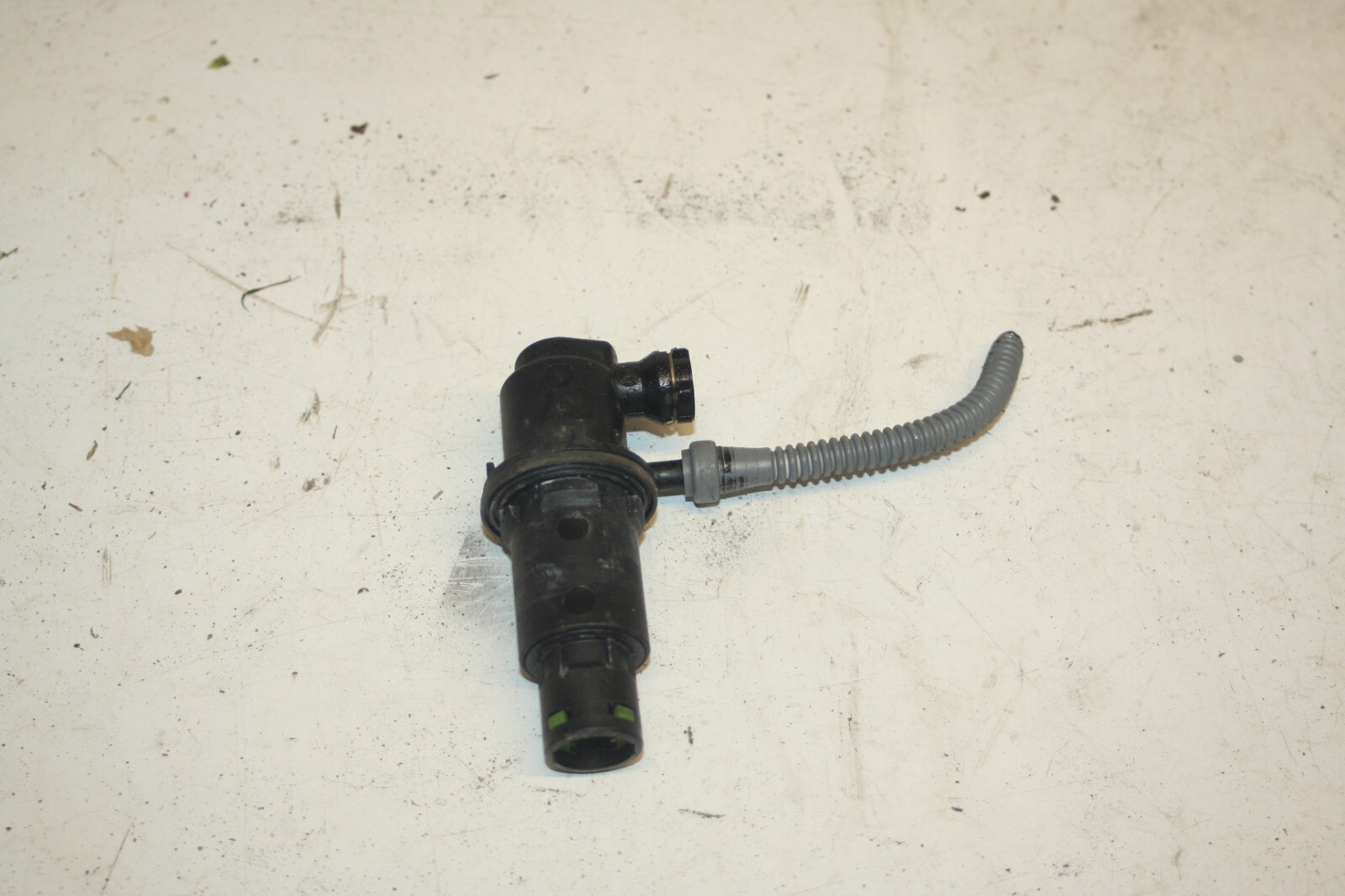 2010 CITROEN DS3. CLUTCH MASTER CYLINDER