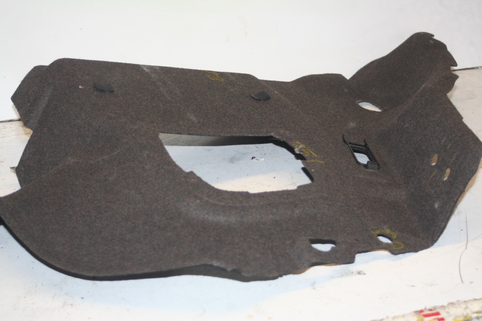 2010 CITROEN DS3. BOOT CARPET SIDE PANEL PASSENGER SIDE - Image 3