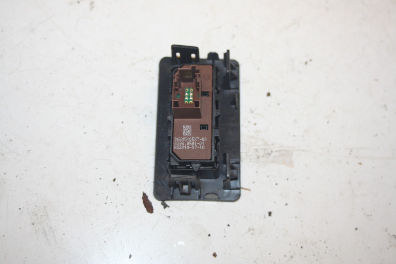 2010 CITROEN DS3. ESP OFF BUTTON - Image 4