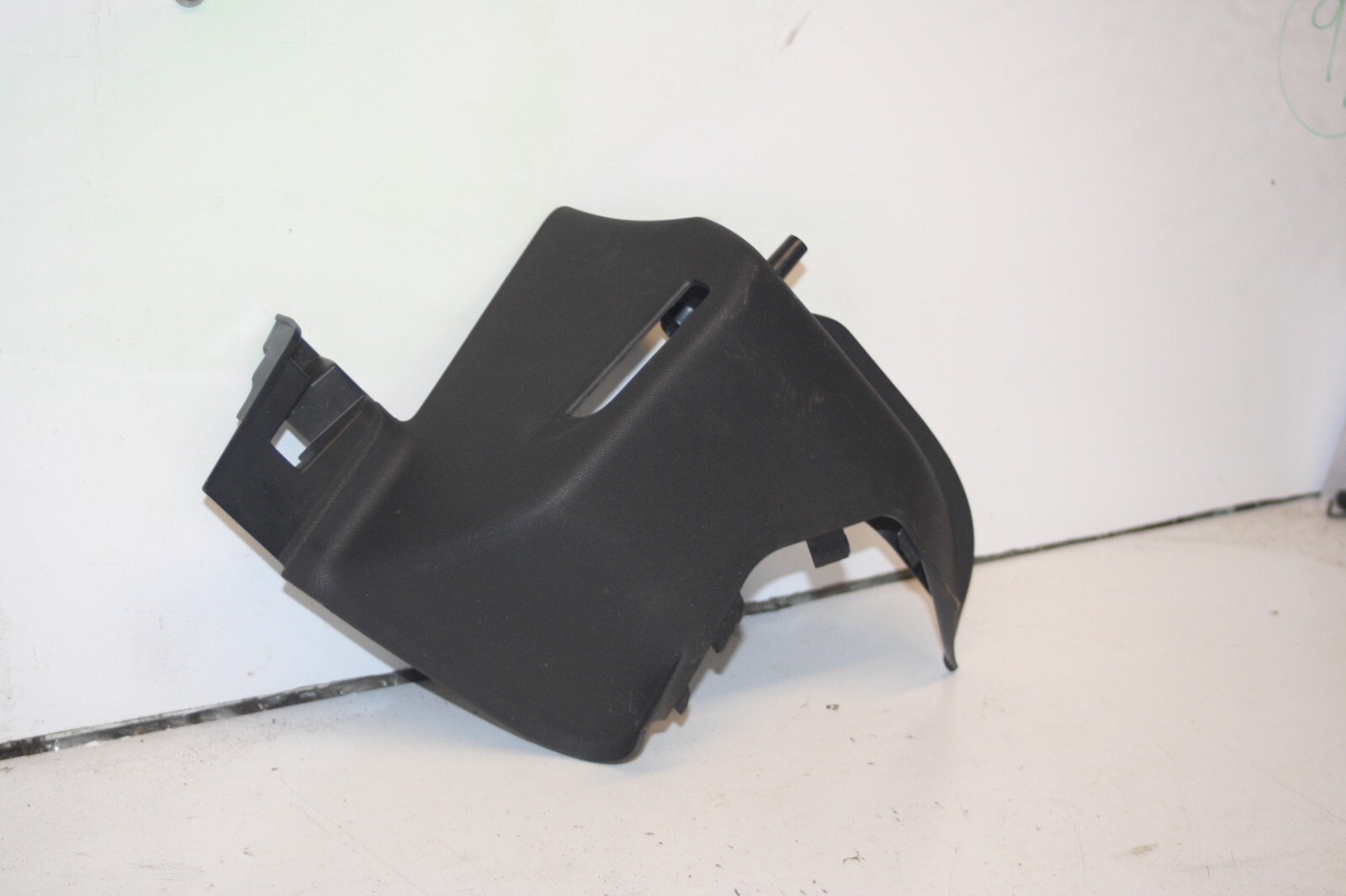 2010 CITROEN DS3. 9683973177 PARCEL SHELF SIDE TRIM - Image 2