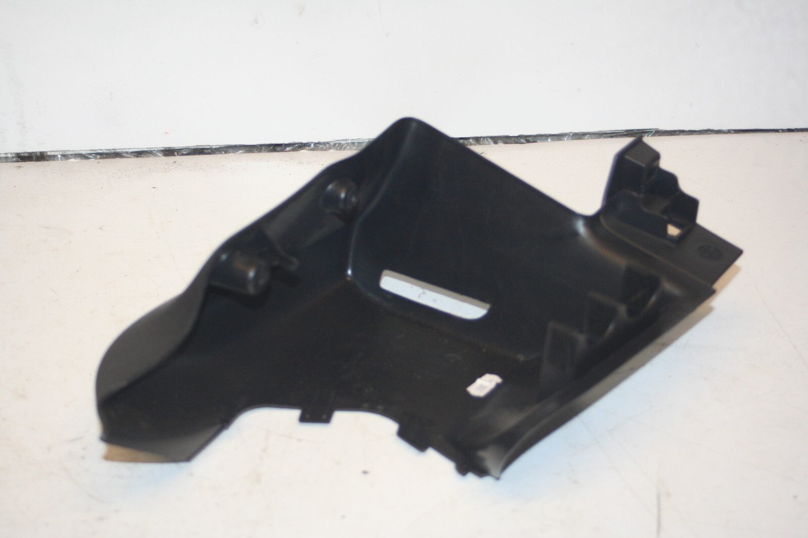 2010 CITROEN DS3. 9683973177 PARCEL SHELF SIDE TRIM - Image 4
