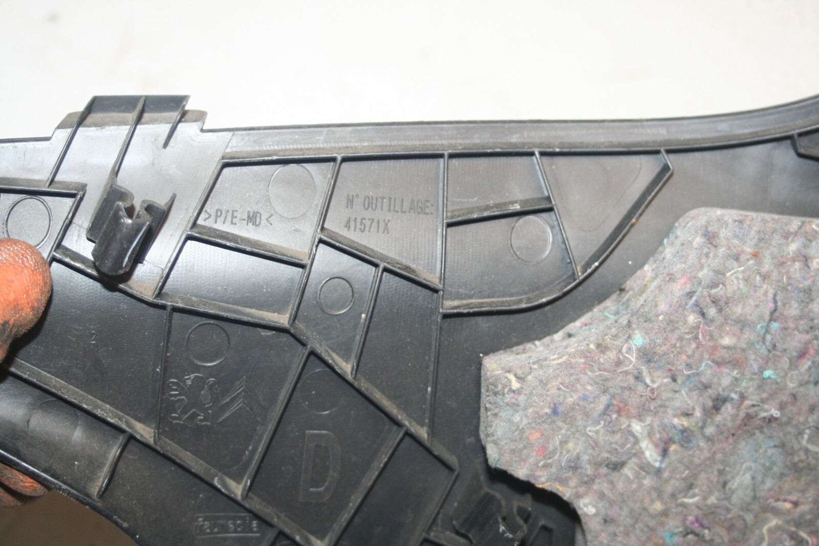 2010 CITROEN DS3. 9686153077 DASH BOARD TRIM PANEL DRIVER - Image 5
