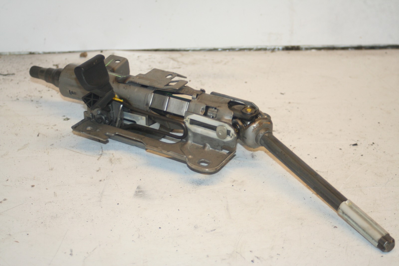 2010 CITROEN DS3. STEERING COLUMN - Image 2