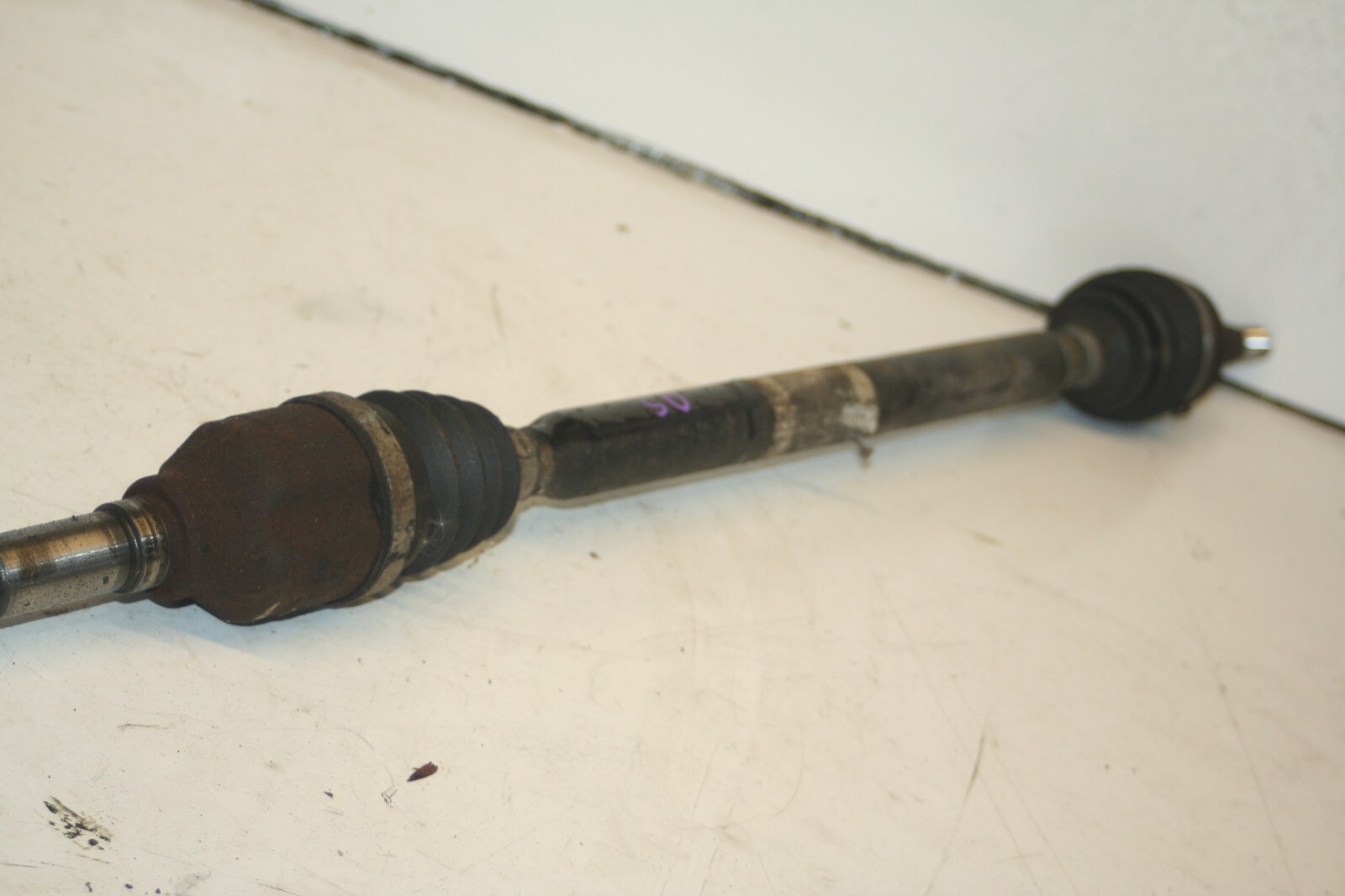 2010 CITROEN DS3. DRIVER SIDE DRIVE SHAFT - Image 2
