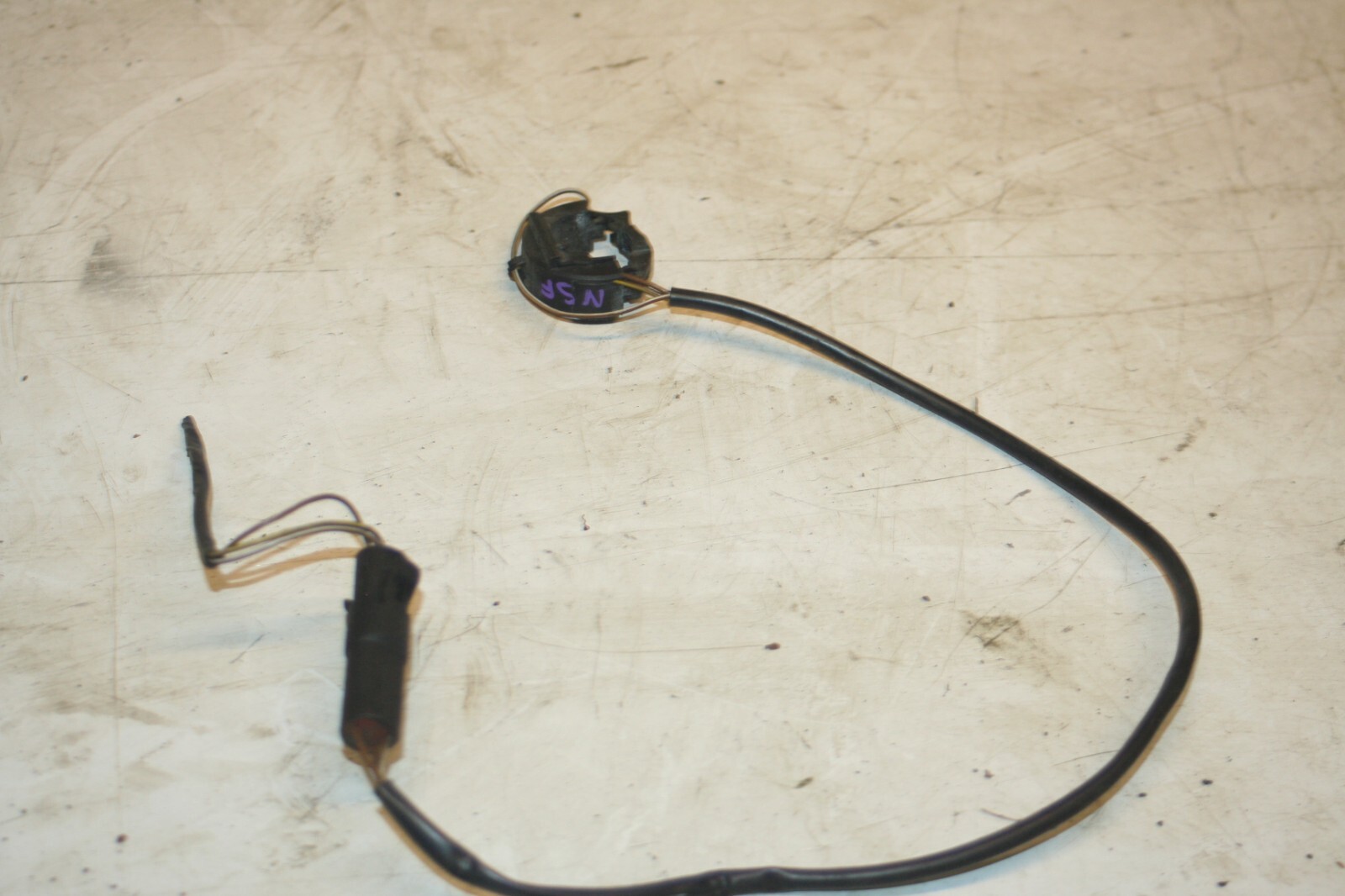 1990 FORD GRANADA MK3. PASSENGER FRONT DOOR KEY SENSOR ALARM LOCK