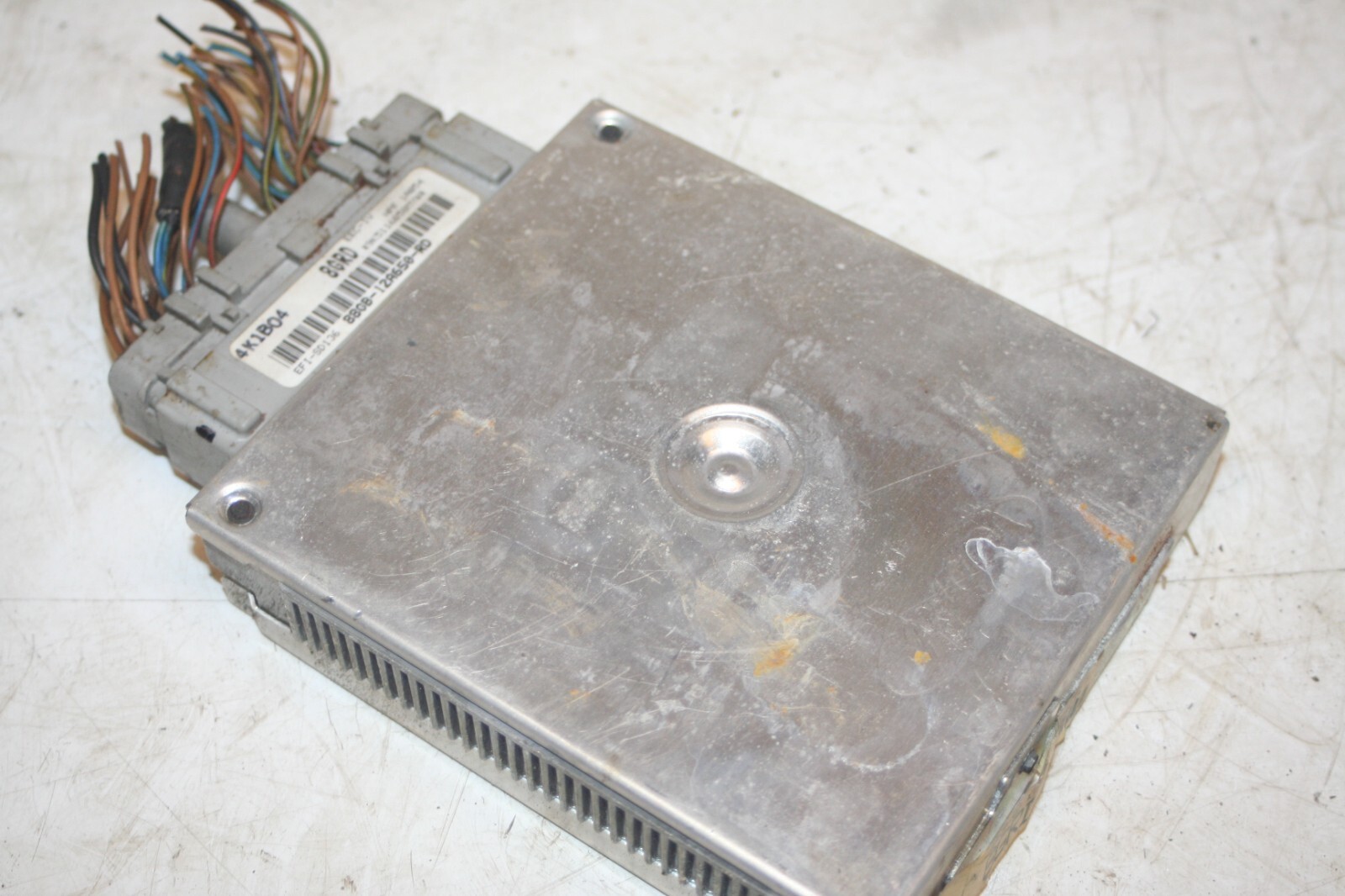 1990 FORD GRANADA MK3. 88GB-12A650-RD ENGINE CONTROL ECU 8GRD - Image 2