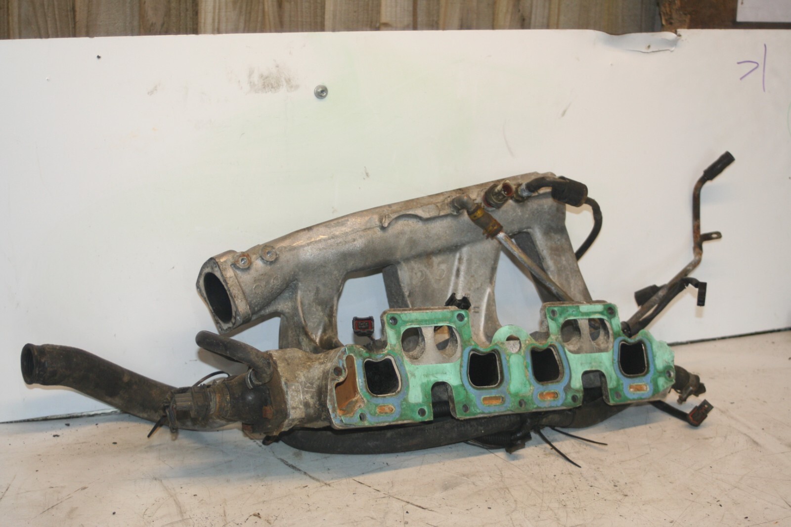 1990 FORD GRANADA MK3. INTAKE MANIFOLD EFi 88WF 9423AH - Image 8