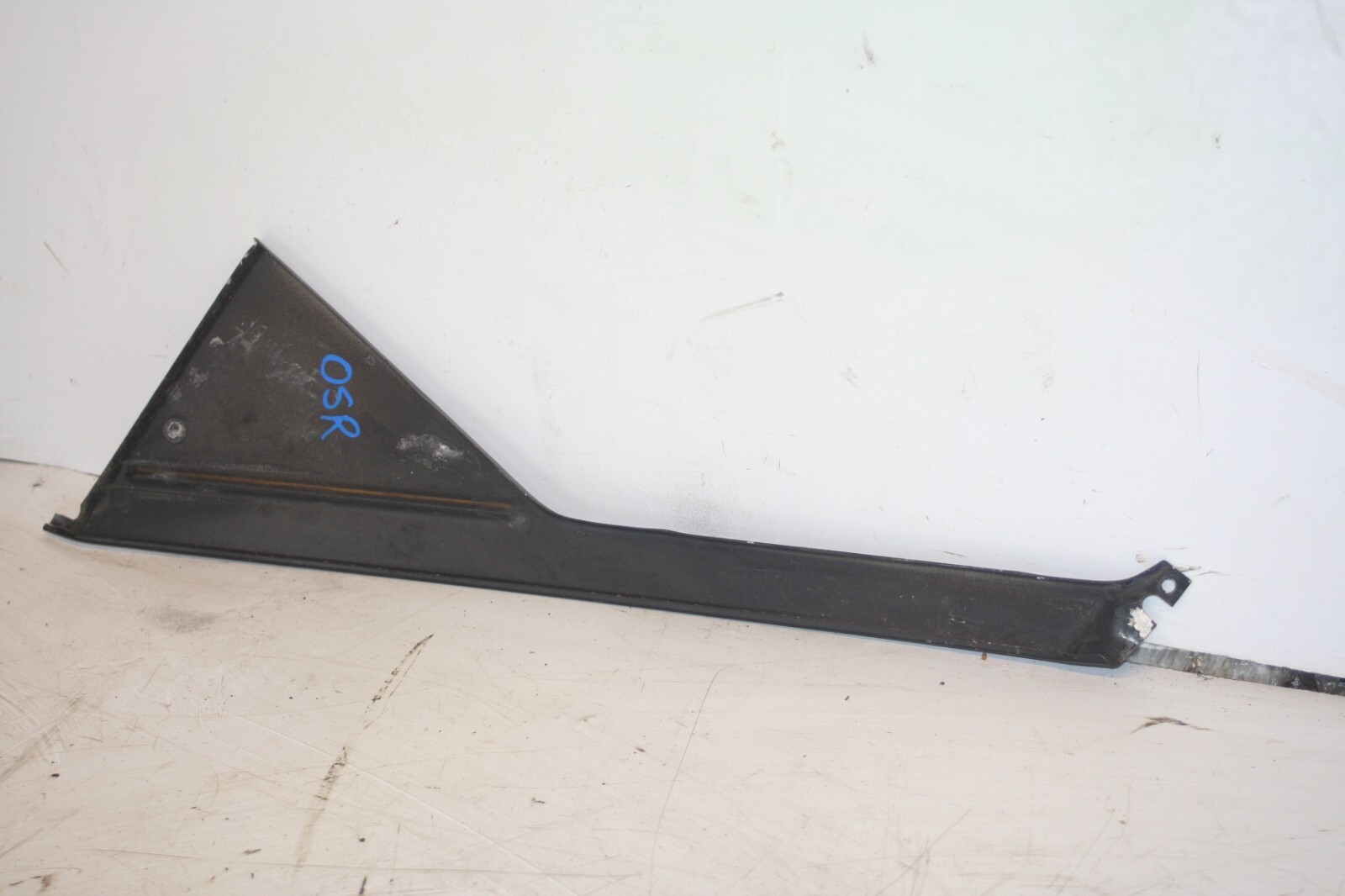 1990 FORD GRANADA MK3. DRIVER SIDE REAR DOOR TRIM - Image 2