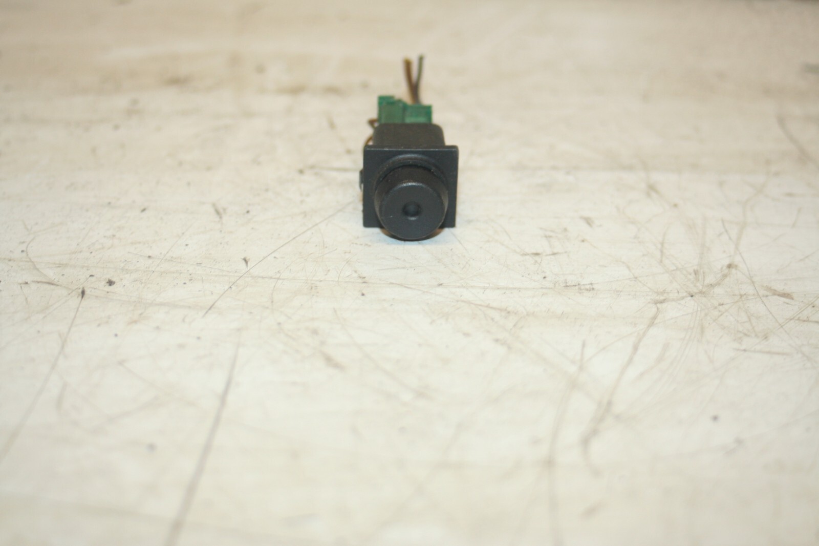 1990 FORD GRANADA MK3. SWITCH BUTTON