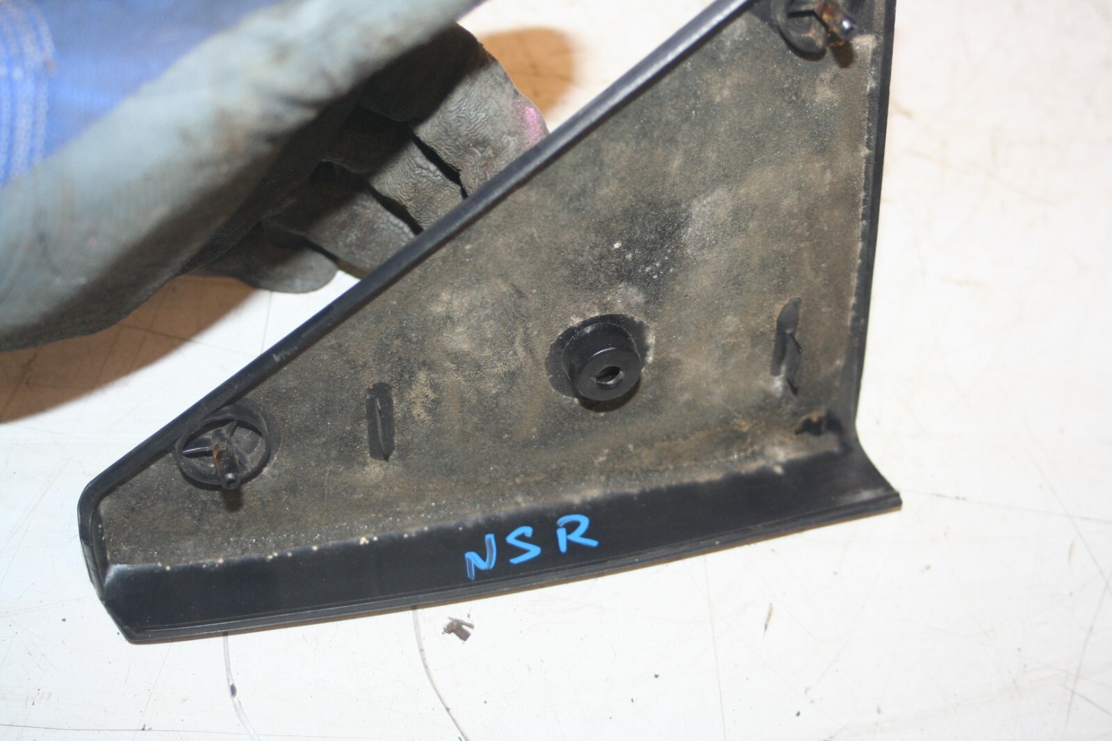 1990 FORD GRANADA MK3. PASSENGER REAR DOOR TRIM - Image 3