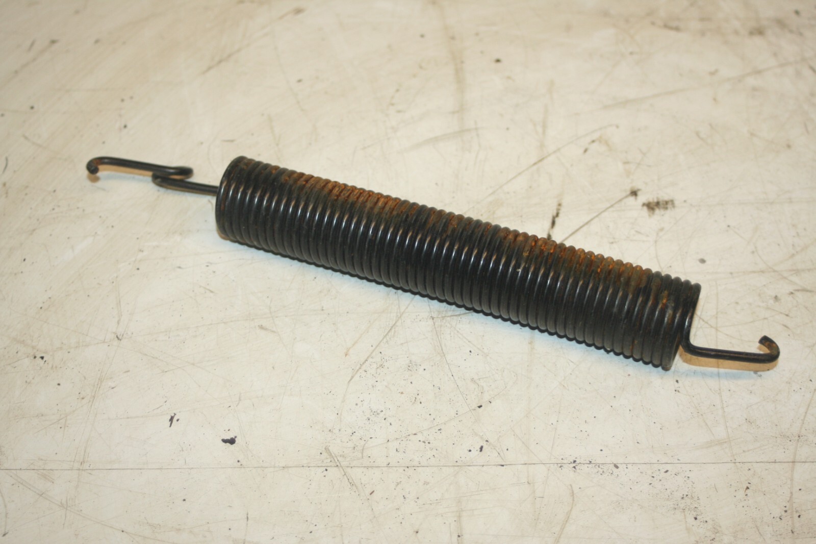 1990 FORD GRANADA MK3. BOOT LID TAIL GATE SPRING - Image 3