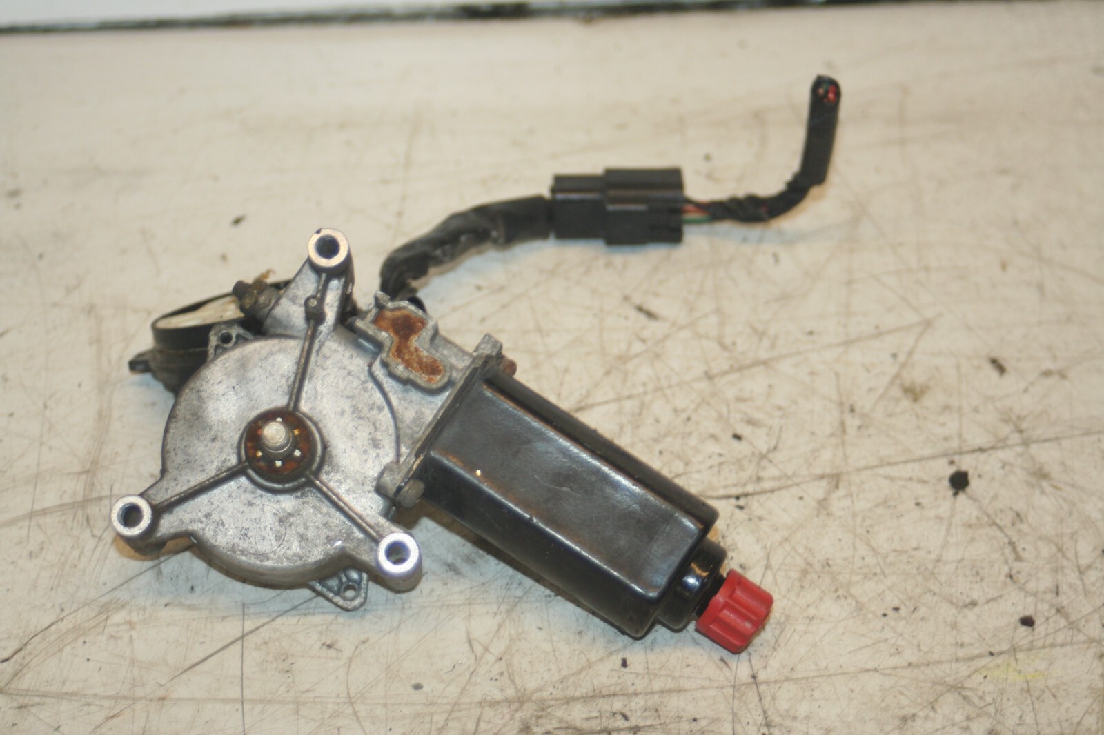 MAZDA MX5 MK1. HEAD LIGHT MOTOR DRIVER SIDE - Image 2