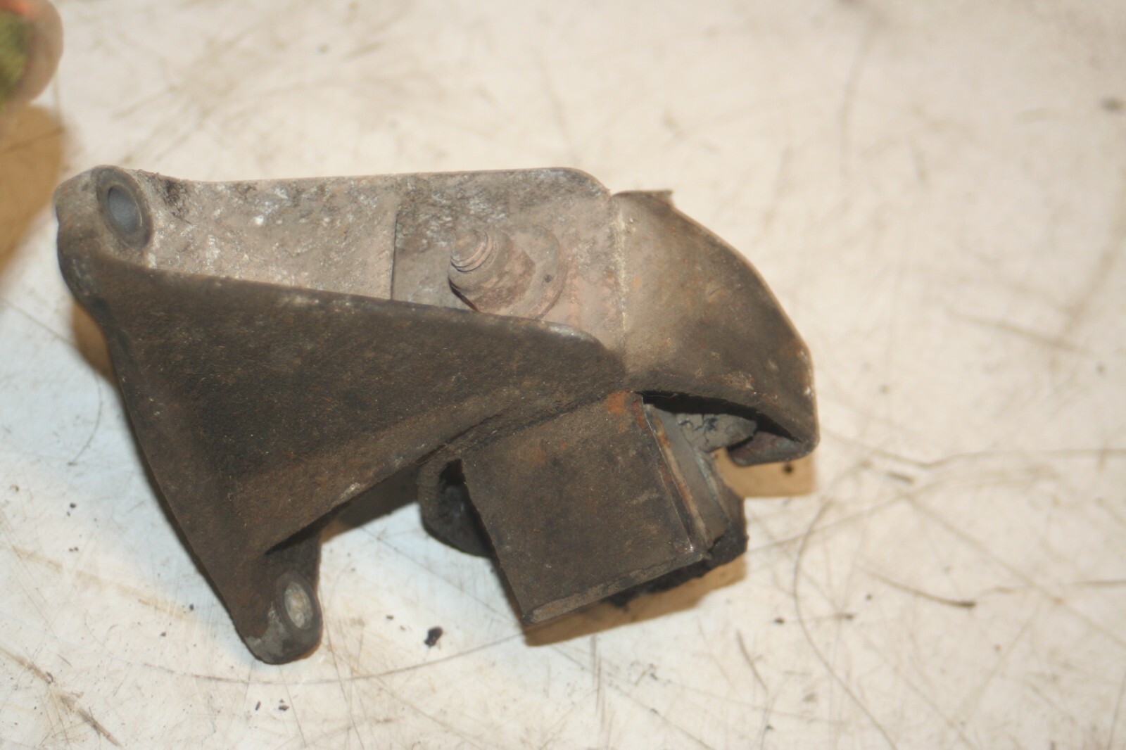 MAZDA MX5 MK1. ENGINE MOUNT - Image 3