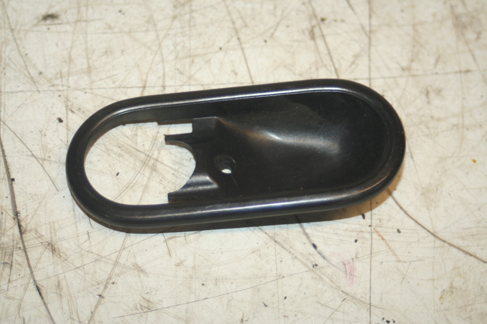 MAZDA MX5 MK1. DOOR HANDLE TRIM DRIVER SIDE