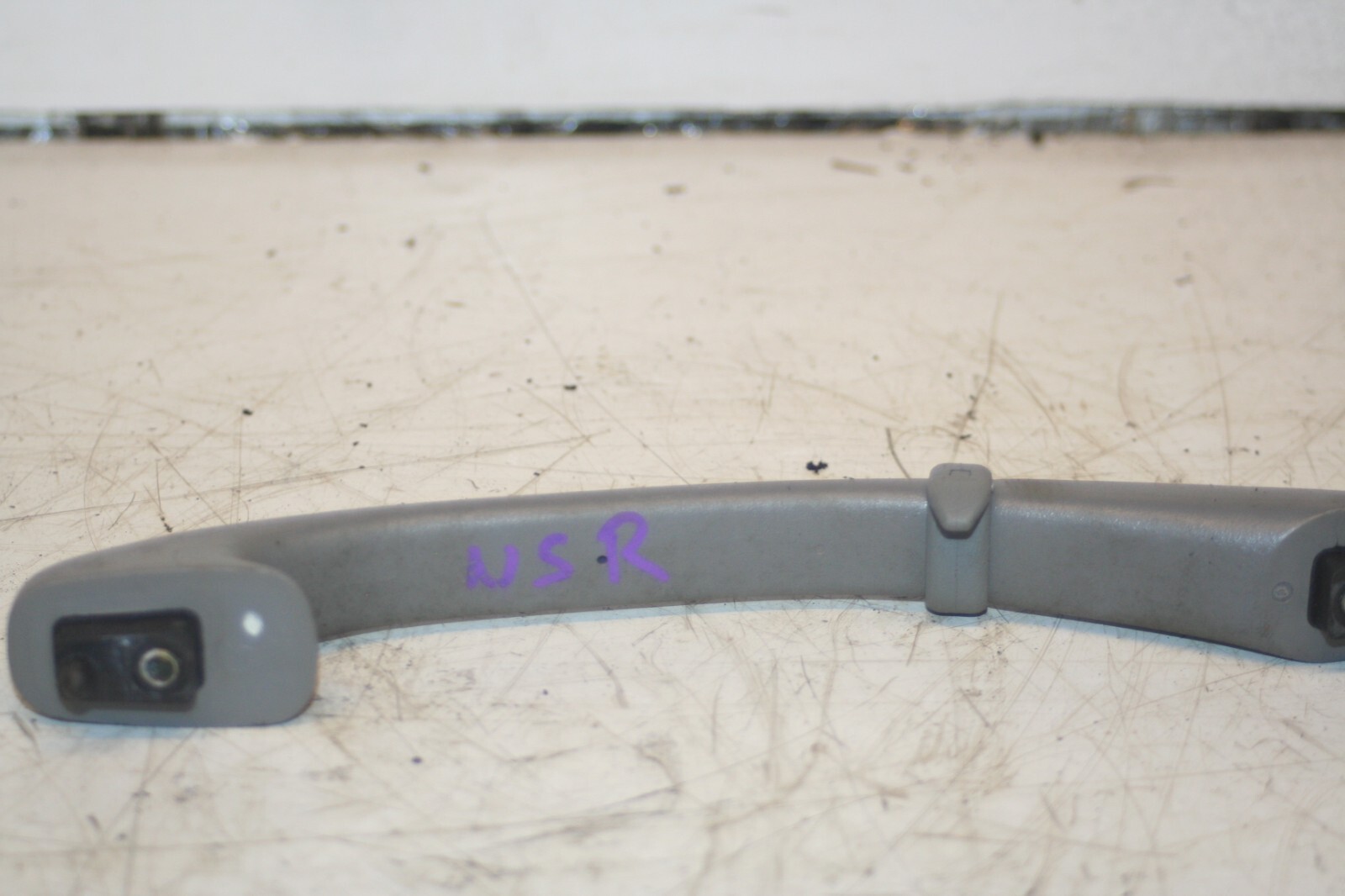 2000 MERCEDES C CLASS W202. PASSENGER SIDE REAR GRAB HANDLE