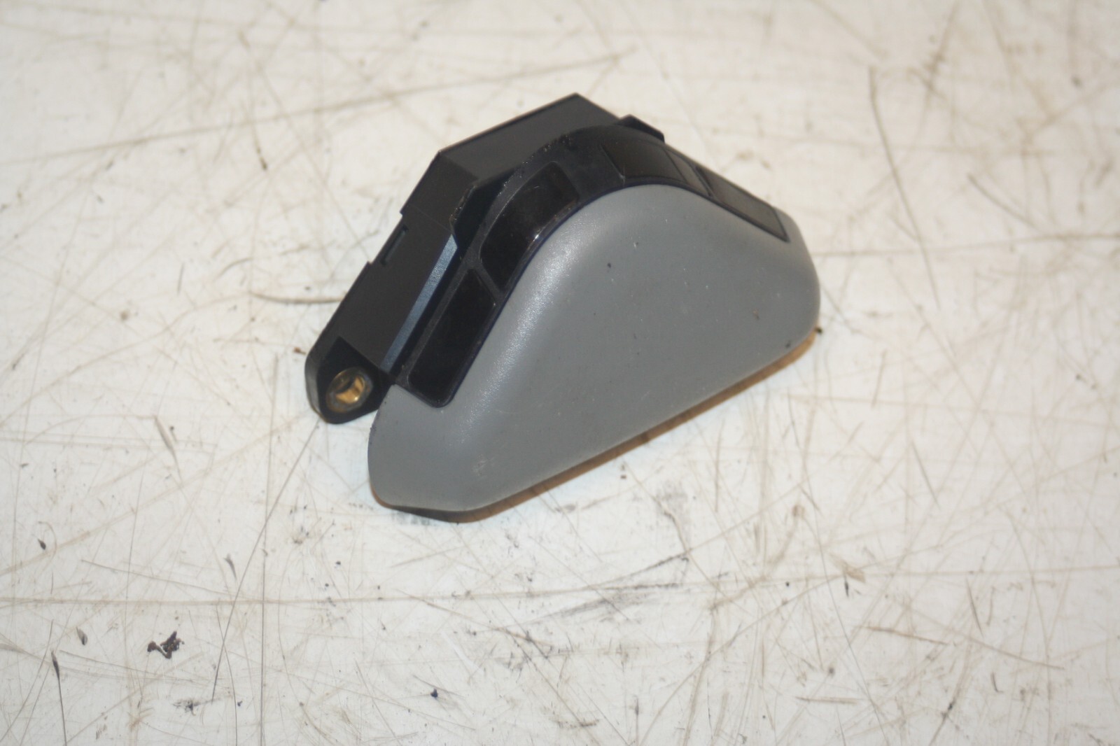 2000 MERCEDES C CLASS W202. PASSENGER SIDE FRONT SENSOR ALARM PRESSURE - Image 3