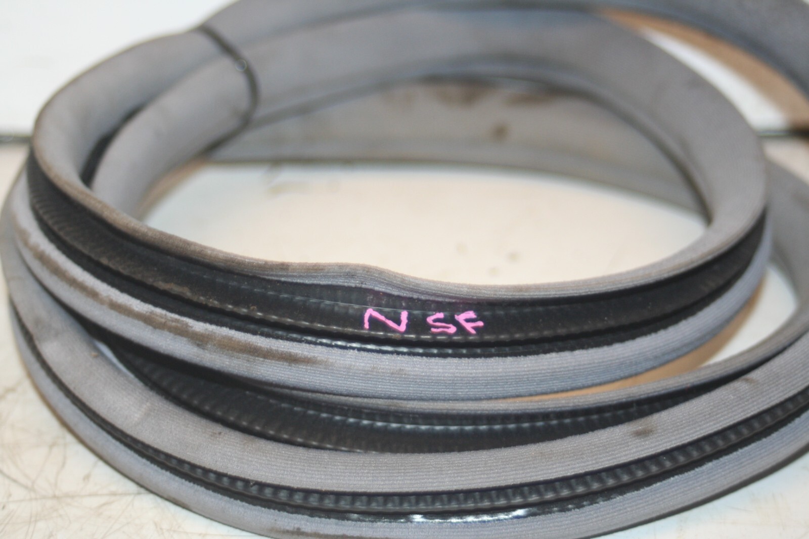 2000 MERCEDES C CLASS W202. PASSENGER SIDE FRONT DOOR RUBBER SEAL