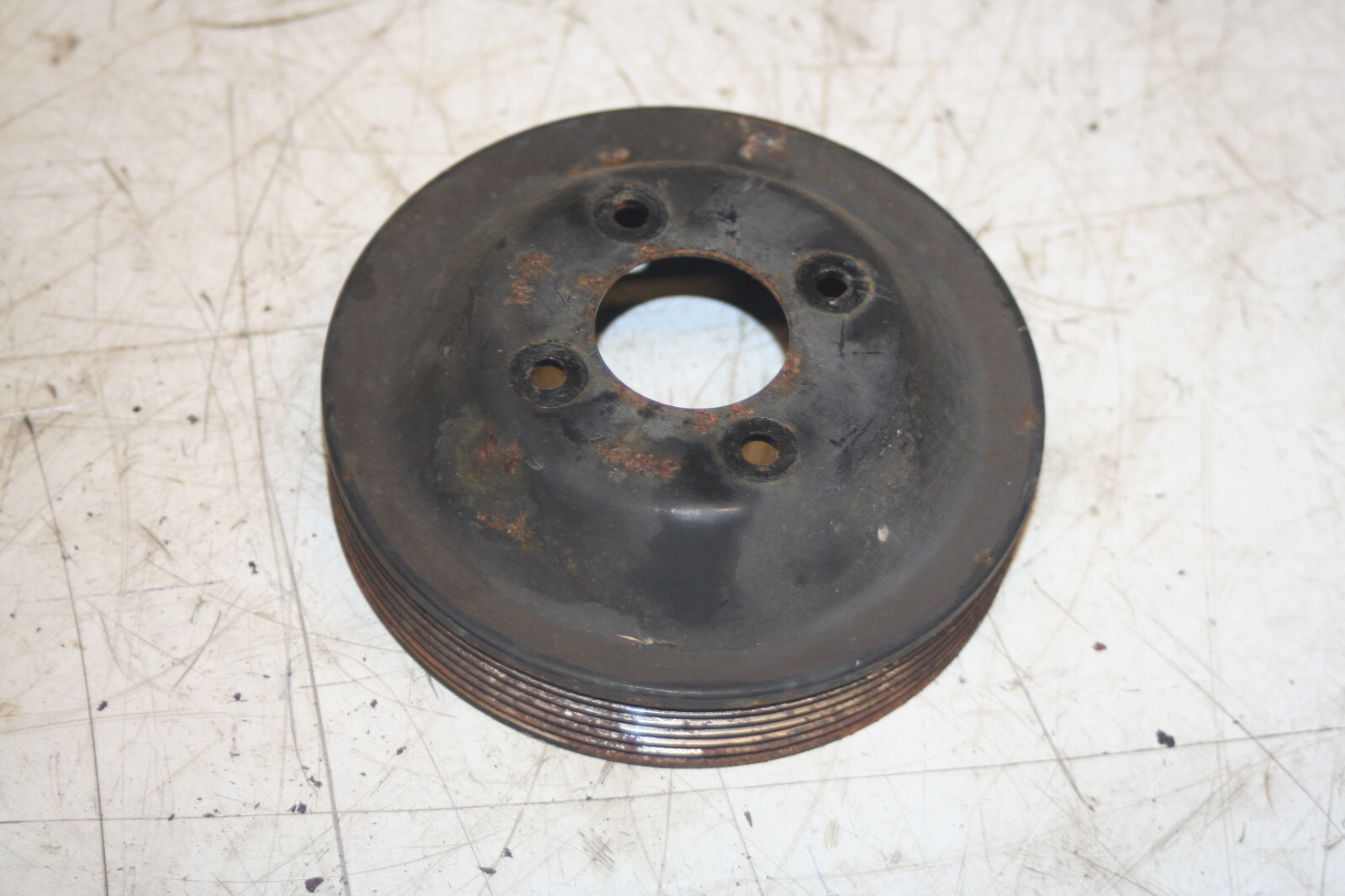 2000 MERCEDES C CLASS W202. PUMP PULLEY