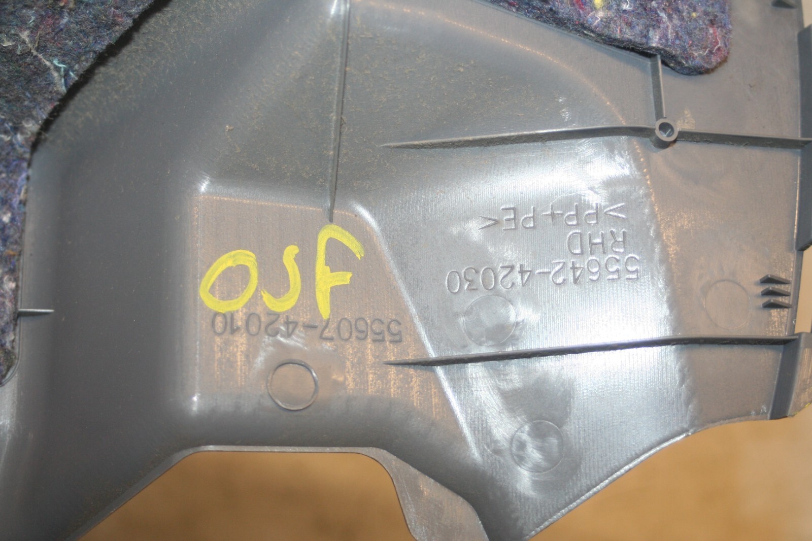 (99) TOYOTA RAV 4 3 DOOR. 55642-42030 DRIVER FRONT INTERIOR TRIM - Image 5
