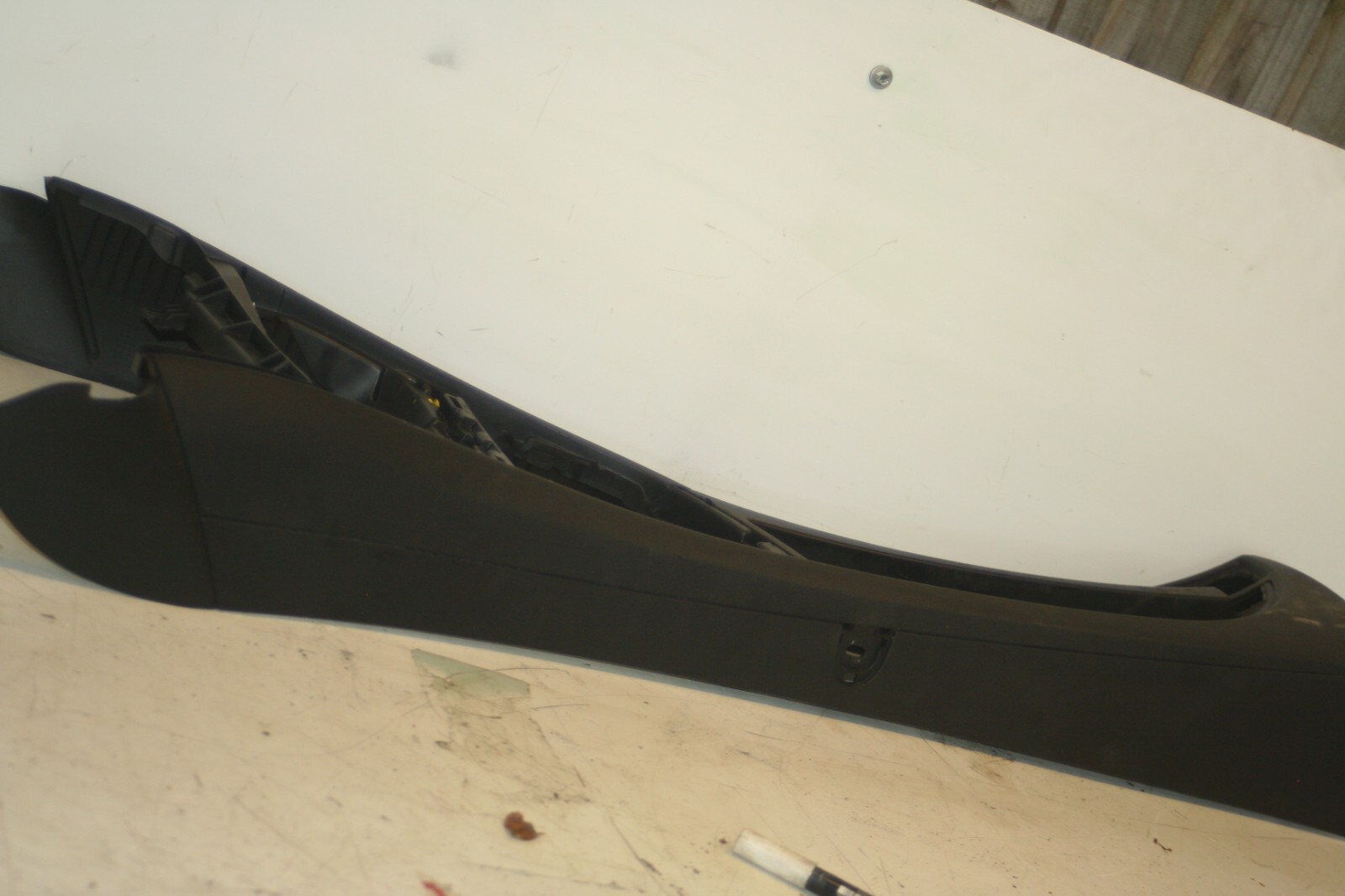 (95) 2010 BMW 1 SERIES E82. CENTRE CONSOLE