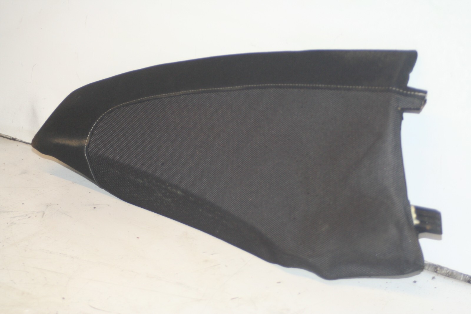 (95) 2010 BMW 1 SERIES E82. PASSSENGER SIDE REAR SEAT BOLSTER 6984877 - Image 2