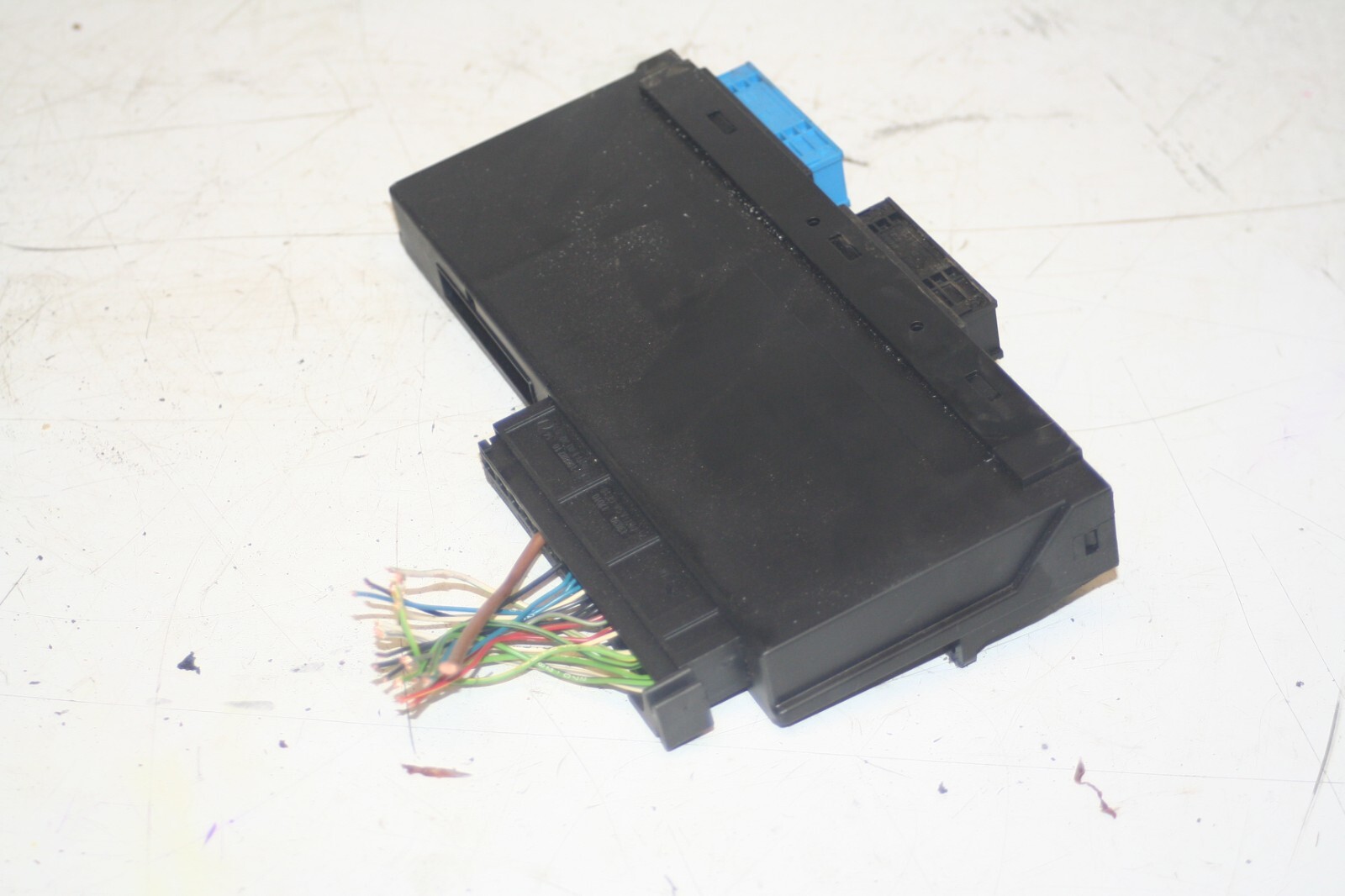 (95) 2010 BMW 1 SERIES E82. 9247467 BODY CONTROL MODULE