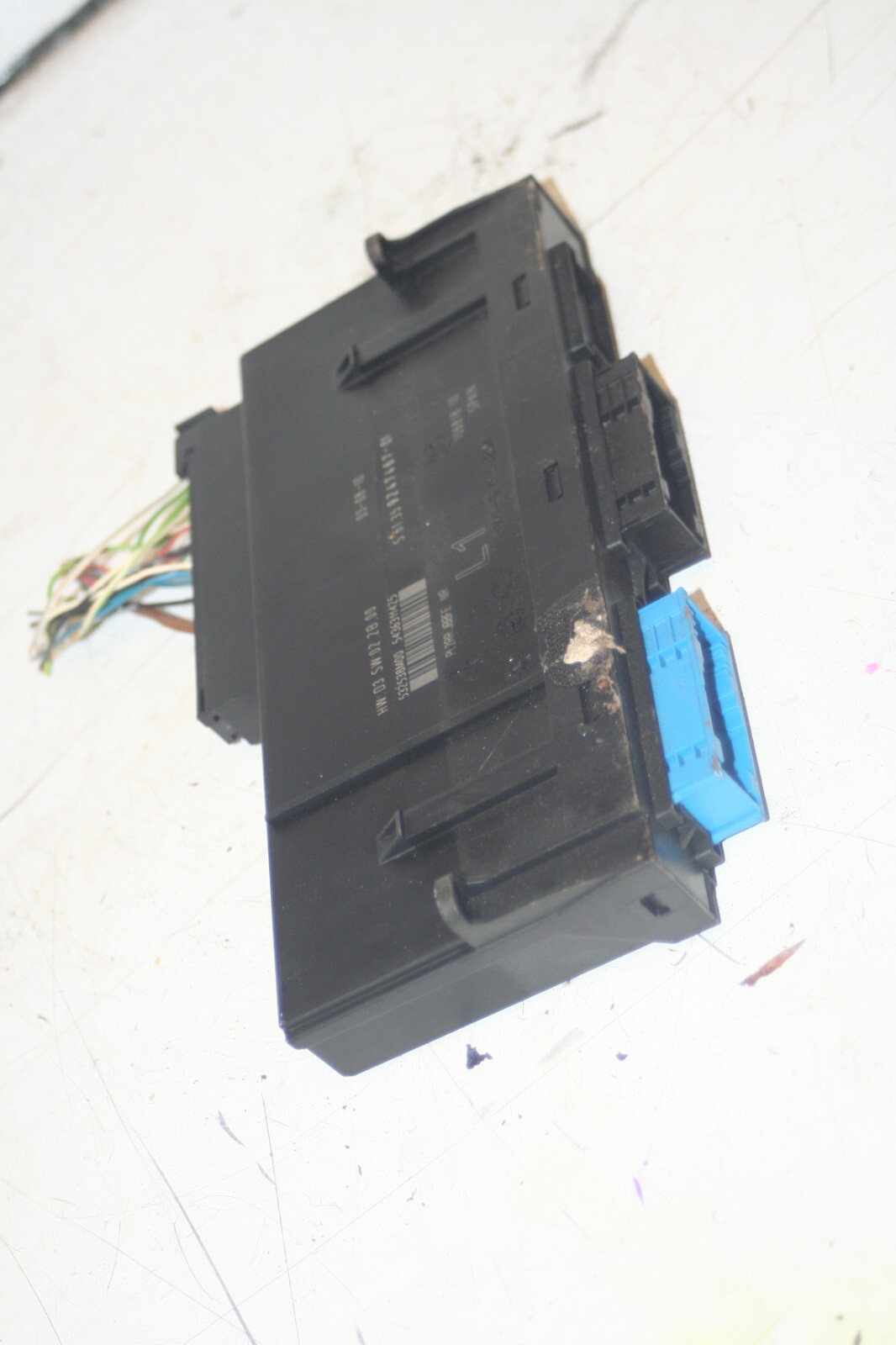 (95) 2010 BMW 1 SERIES E82. 9247467 BODY CONTROL MODULE - Image 3