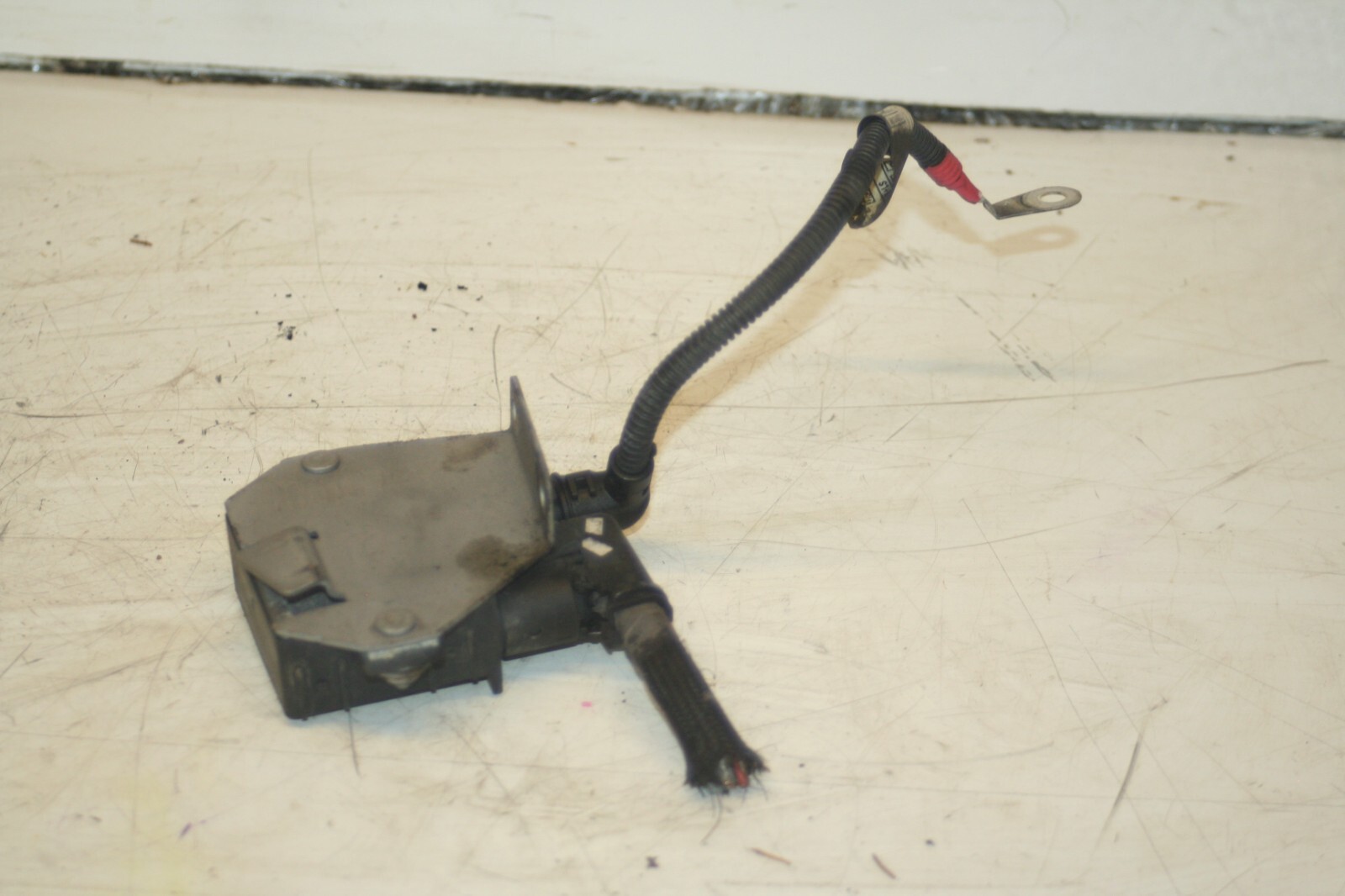 (95) 2010 BMW 1 SERIES E82. RELAY - Image 2