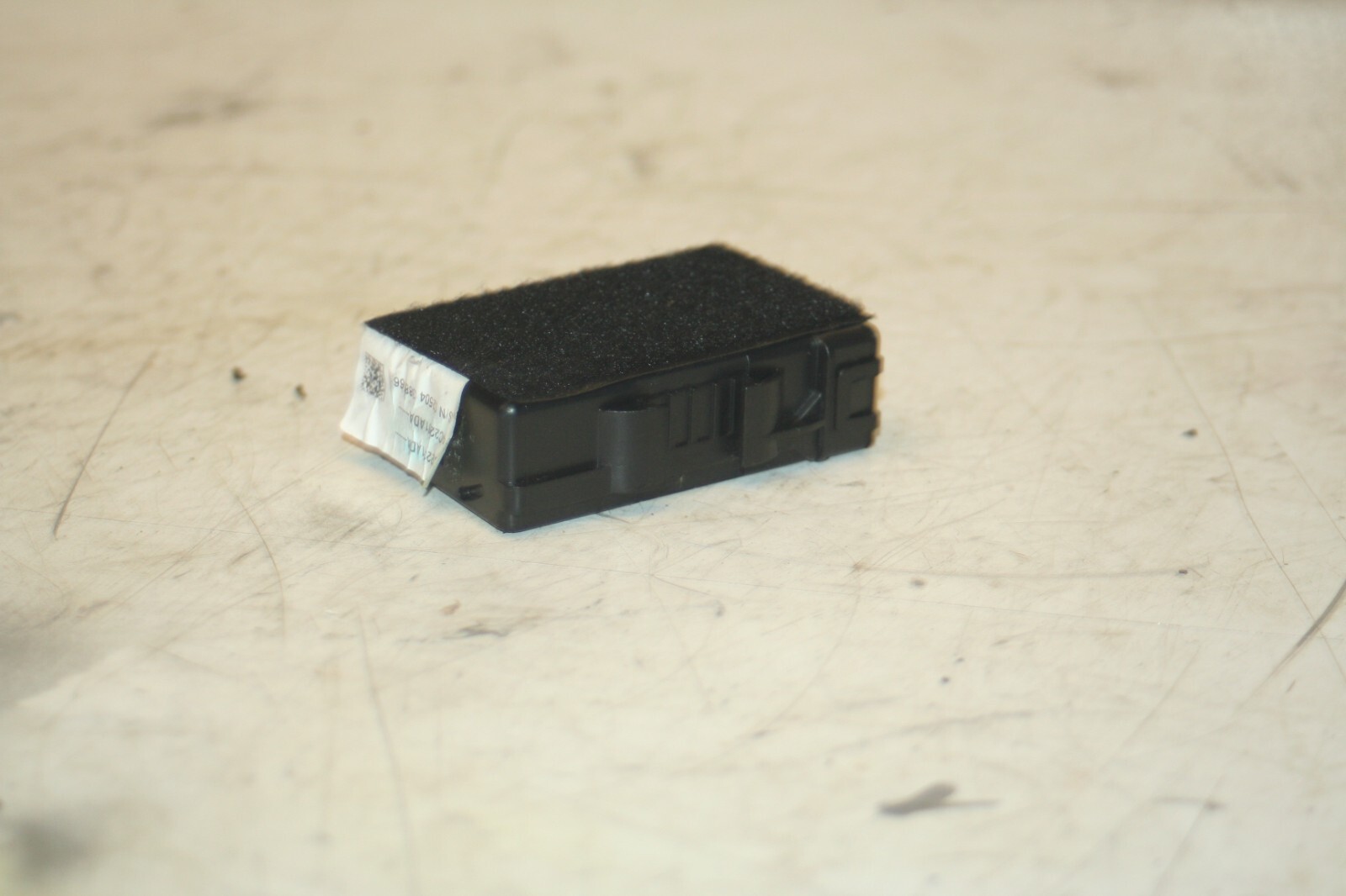 (95) 2010 BMW 1 SERIES E82. VODAFONE MODULE - Image 2
