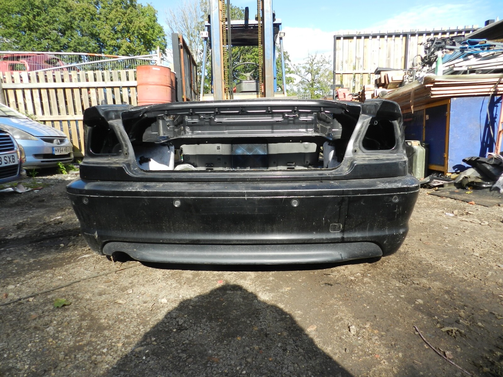 143. 2003 BMW 318Ci E46 CONVERTIBLE. REAR END CUT QUARTER PANELS, PAINT BAD - Image 14