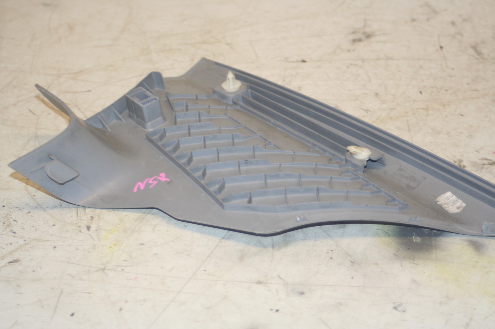 (95) 2010 BMW 1 SERIES E82. PASSENGER SIDE REAR 2996105 - Image 4