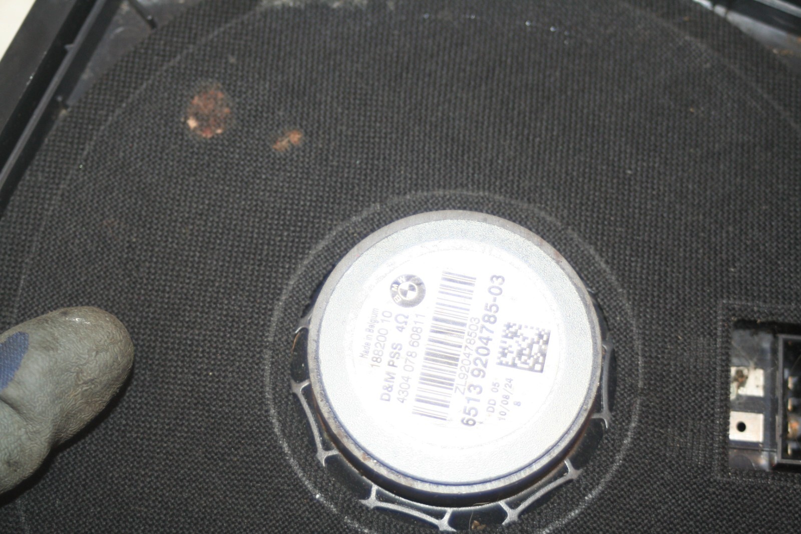 (95) 2010 BMW 1 SERIES E82. PASSENGER SIDE FRONT SEAT SPEAKER SUBWOOFER - Image 6
