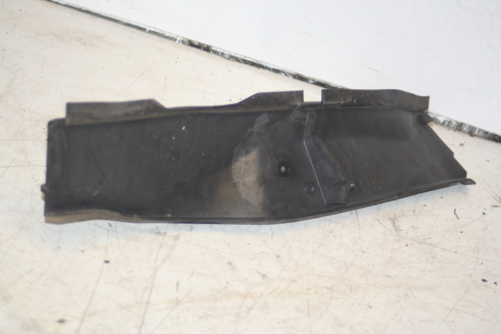 (95) 2010 BMW 1 SERIES E82. 9175860 HEATER SCUTTLE PANEL COVER TRIM - Image 9