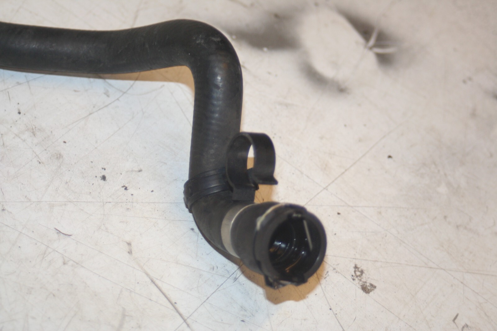 (95) 2010 BMW 1 SERIES E82. COOLANT PIPE - Image 4