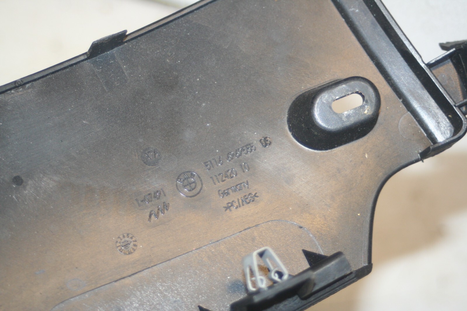 (95) 2010 BMW 1 SERIES E82. HEAD LIGHT SWITCH + TRIM - Image 4