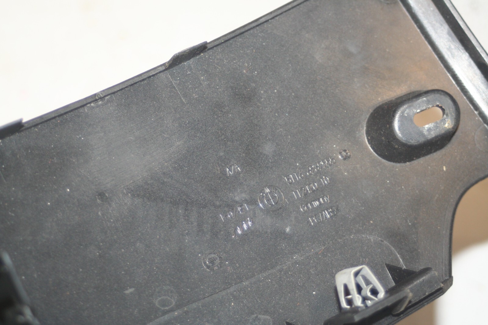 (95) 2010 BMW 1 SERIES E82. HEAD LIGHT SWITCH + TRIM - Image 5