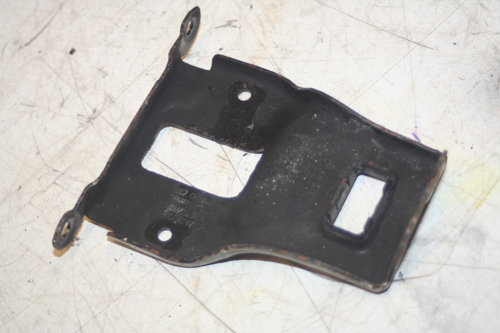 (95) 2010 BMW 1 SERIES E82. SLAM PANEL PLATE - Image 4