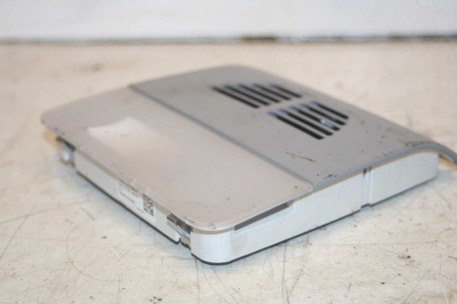 (95) 2010 BMW 1 SERIES E82. INTERIOR LIGHT AND SENSOR - Image 2
