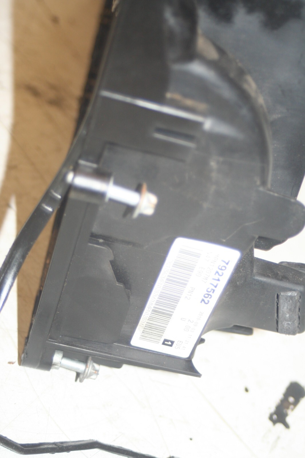 (95) 2010 BMW 1 SERIES E82. ENGINE ROCKER COVER VALVE CAM COVER - Image 5