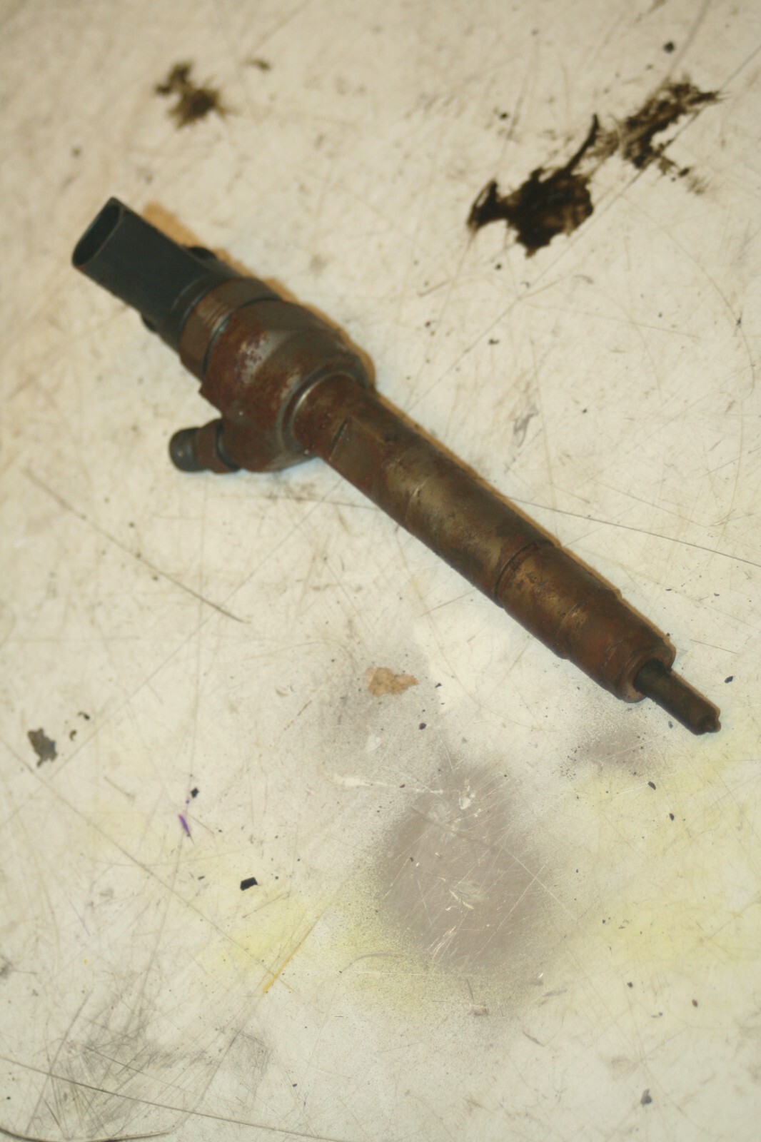 (95) 2010 BMW 1 SERIES E82. FUEL INJECTOR DIESEL N47D20 - Image 2