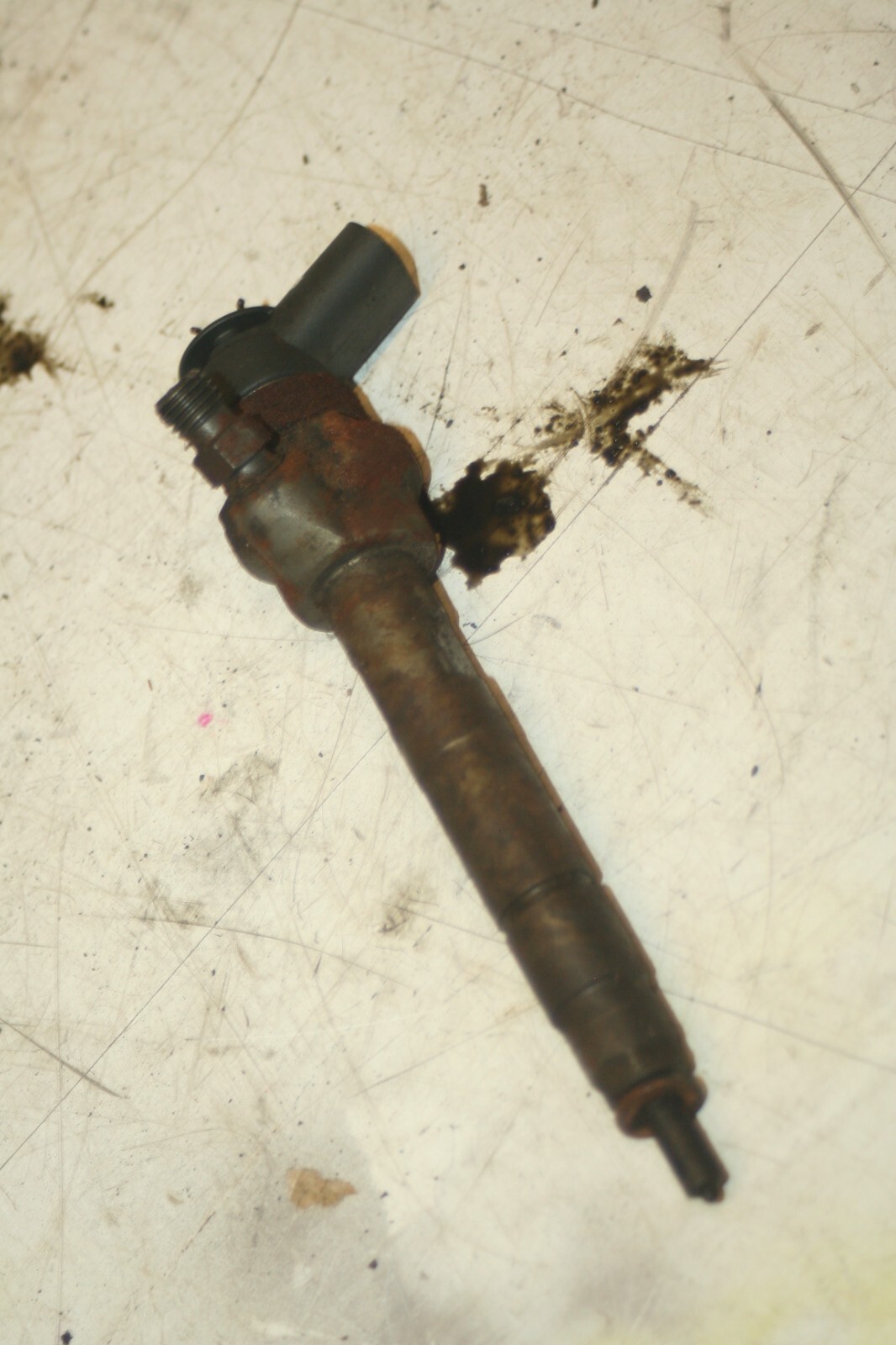 (95) 2010 BMW 1 SERIES E82. FUEL INJECTOR DIESEL N47D20 - Image 2