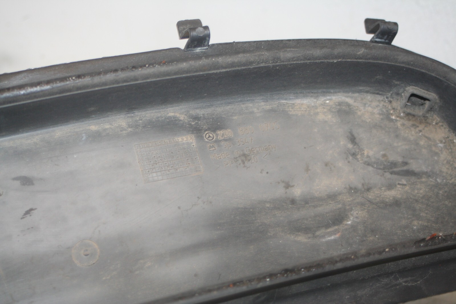 2005 MERCEDES S CLASS W220. SCUTTLE PANEL TRIM - Image 5