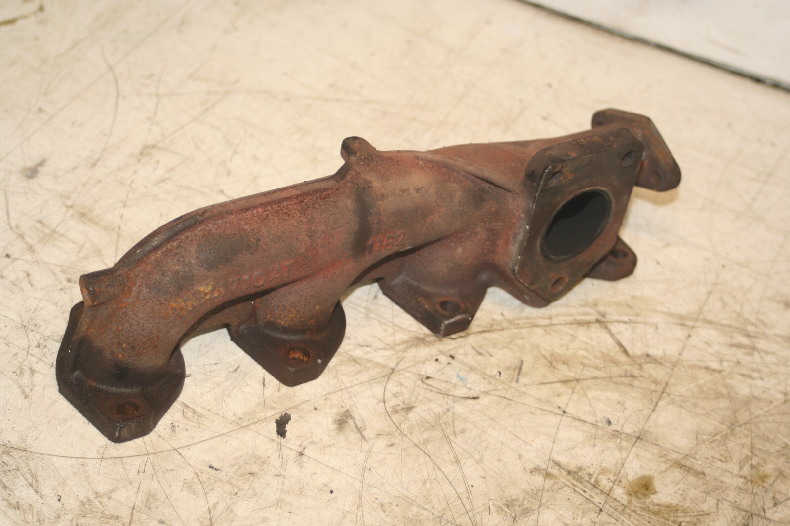 (95B) 2010 BMW 1 SERIES E82. EXHAUST MANIFOLD 7797389 - Image 3