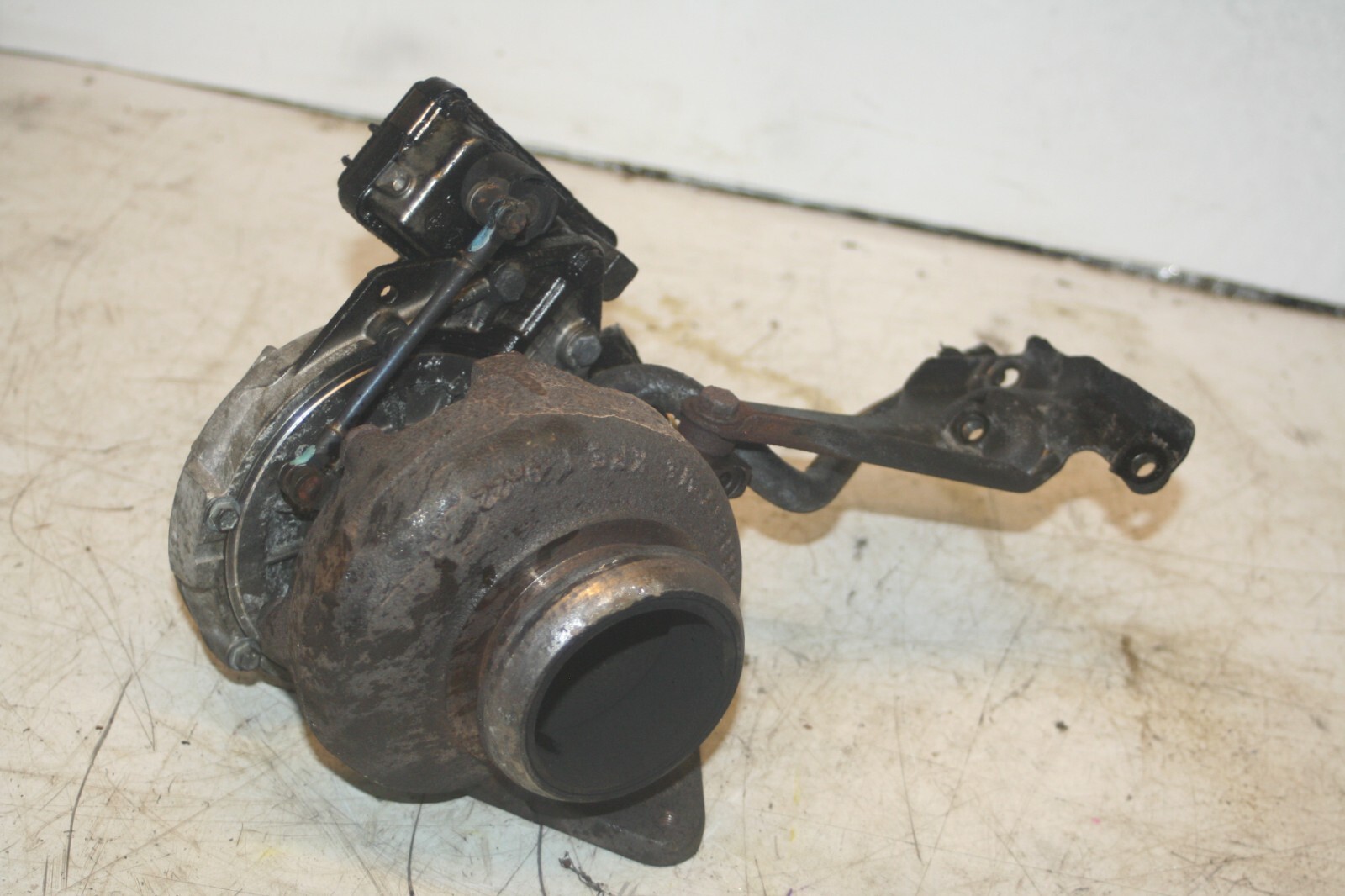 2005 MERCEDES S CLASS W220. TURBO CHARGER - Image 4