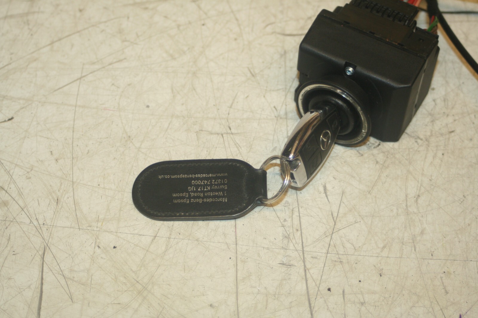 2005 MERCEDES S CLASS W220. IGNITION BARREL AND KEY - Image 2