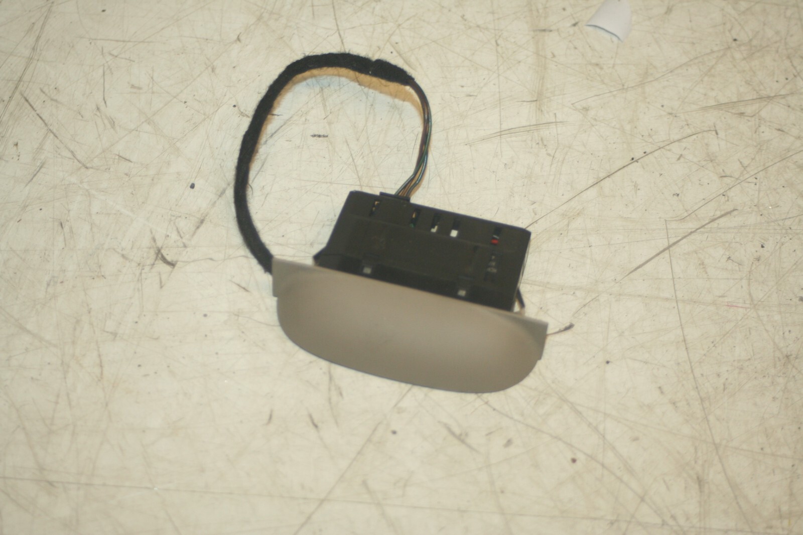 2005 MERCEDES S CLASS W220. PARKING SENSOR DISPLAY INDICATOR SCREEN