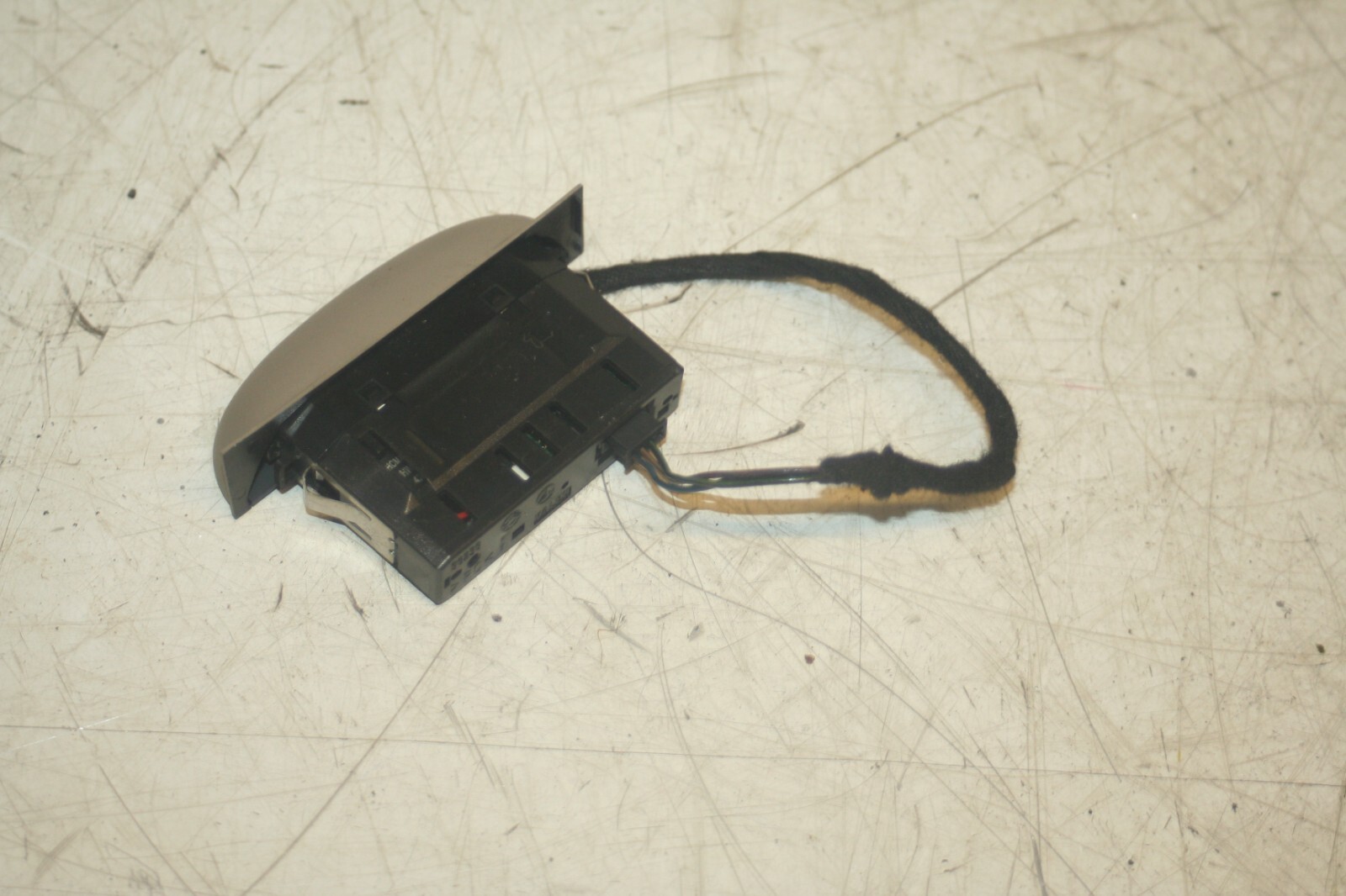 2005 MERCEDES S CLASS W220. PARKING SENSOR DISPLAY INDICATOR SCREEN - Image 2