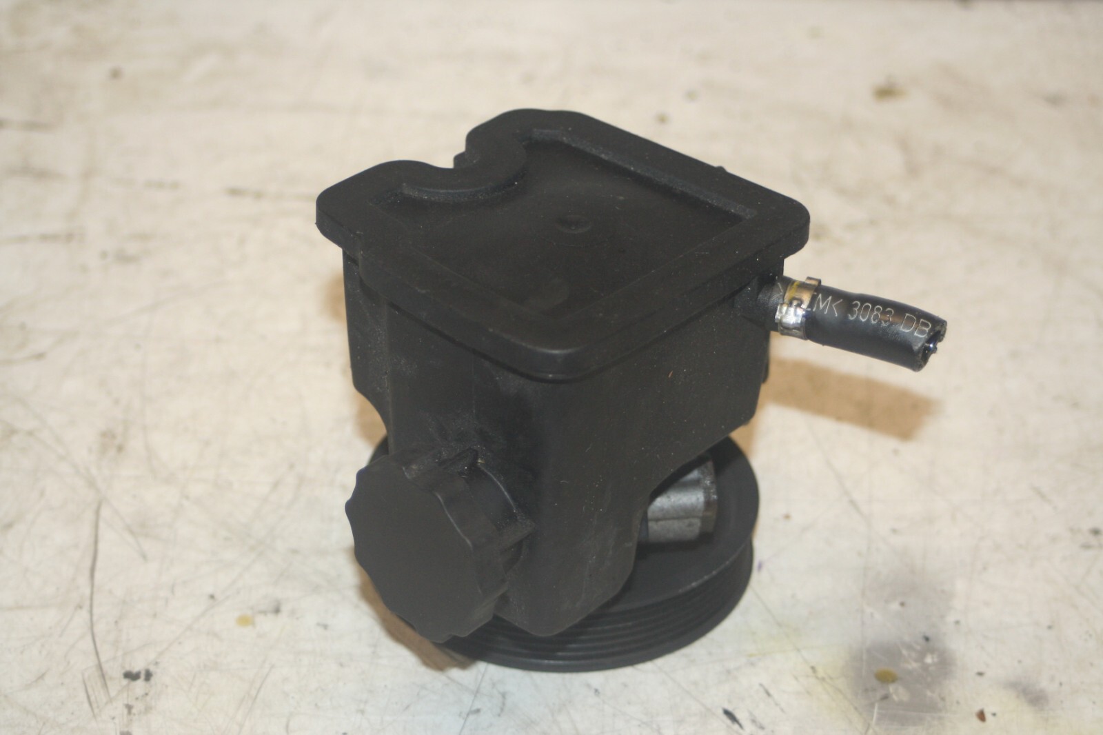 2005 MERCEDES S CLASS W220. POWER STEERING PUMP - Image 4