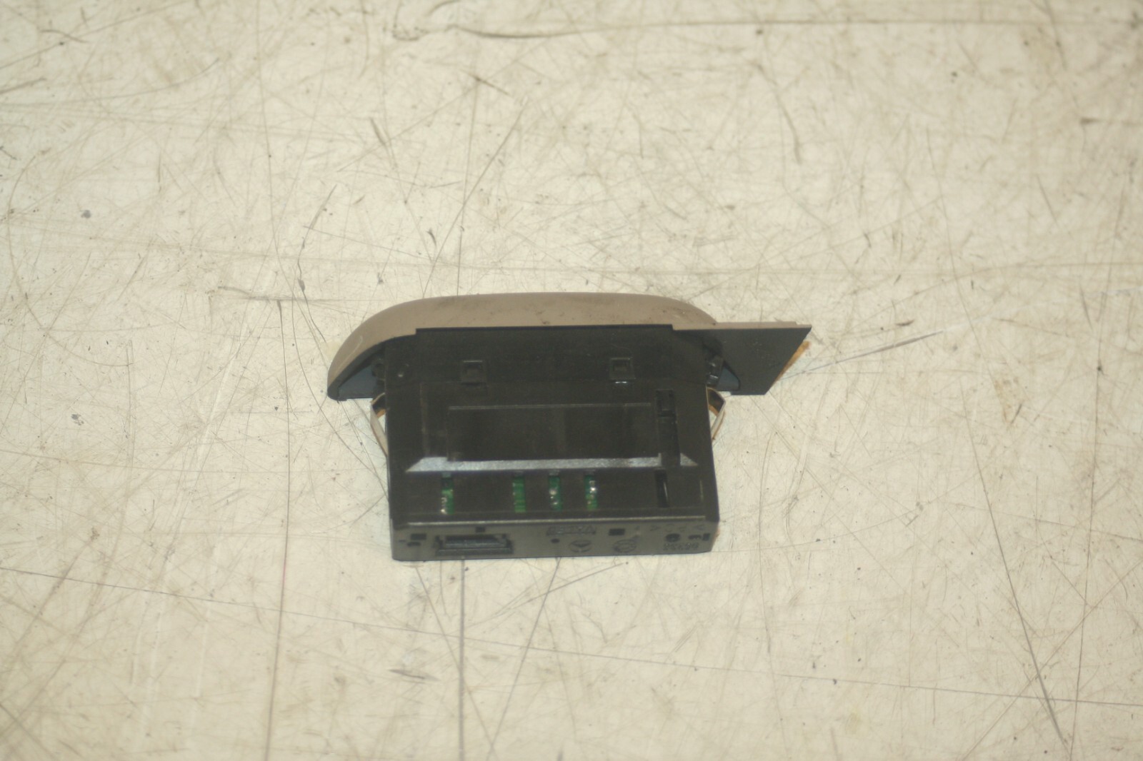 2005 MERCEDES S CLASS W220. A0005429023 PARKING SENSOR INDICATOR SCREEN DISPLAY - Image 2